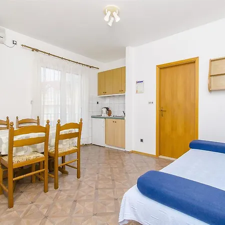 And Iva Apartament