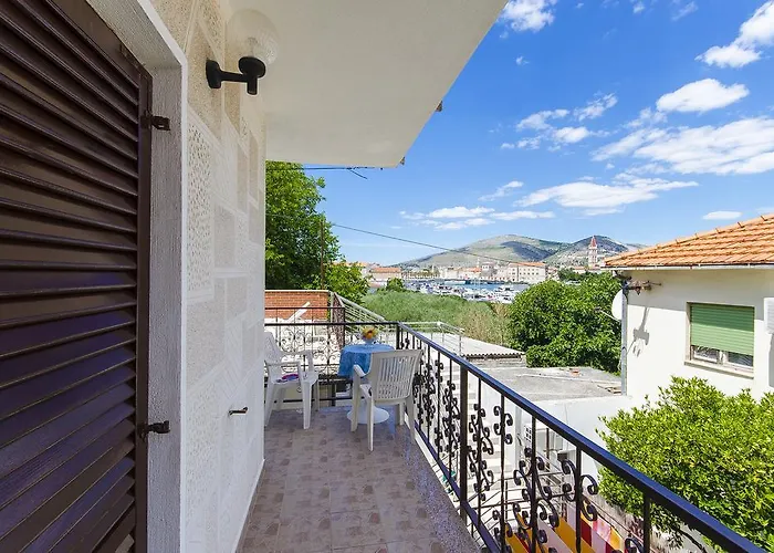 Lejlighed And Iva Trogir