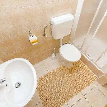 Apartman And Iva Trogir