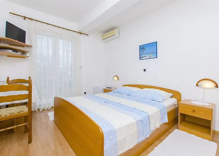 Apartament And Iva Trogir